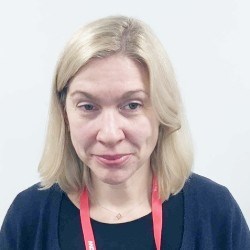 Clare Young, Tutor at ƽһФͼ Leeds campus